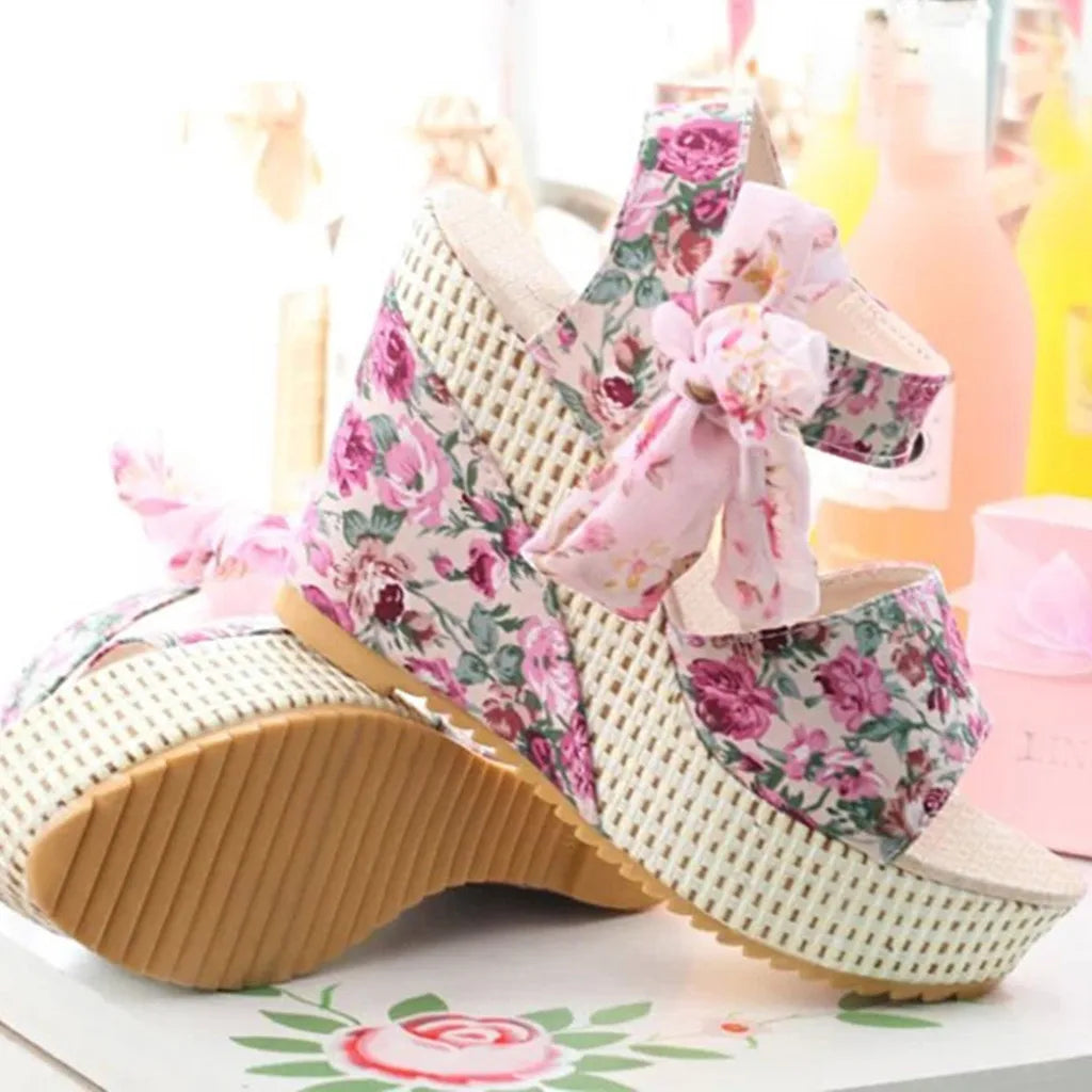 Gemma™ | Comfortable Floral Sandals